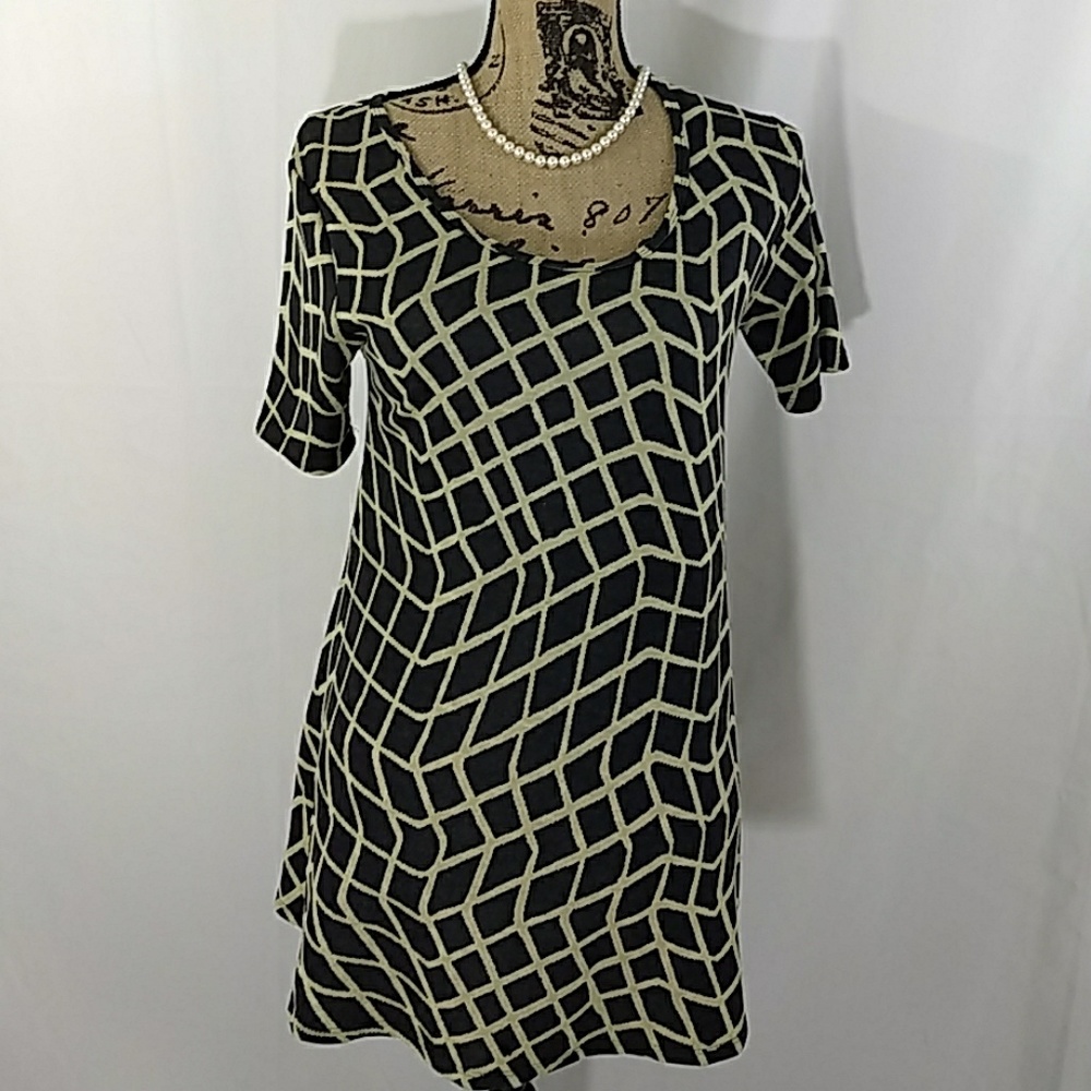 Lularoe Flare Tunic Top Size XXS